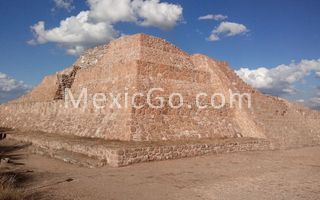 Archaeological Zone - Panhu - Mexico
