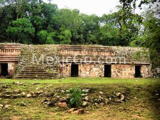 Archaeological Zone - Chacmultun - Mexico