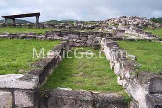 Archaeological Zone - Cuetlajuchitlan o Los Querende - Mexico