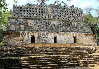 Archaeological Zone - Yaxchilan - Mexico